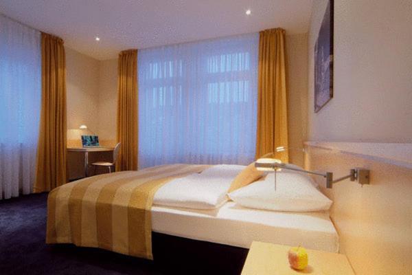 Gaestehaus Rohleder Velbert Ruang foto